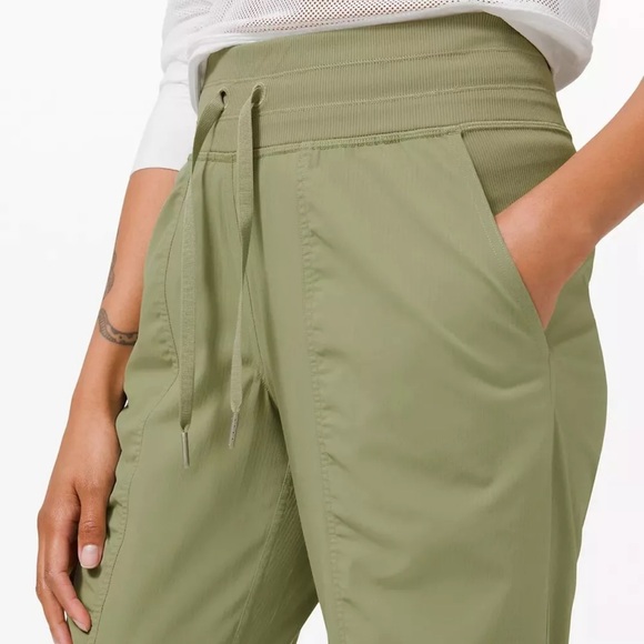 NWT Lululemon Dance Studio Joggers - Picture 3 of 10